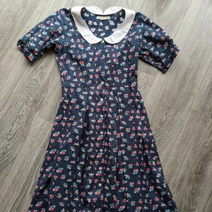 Floral Navy Dress with White Collar